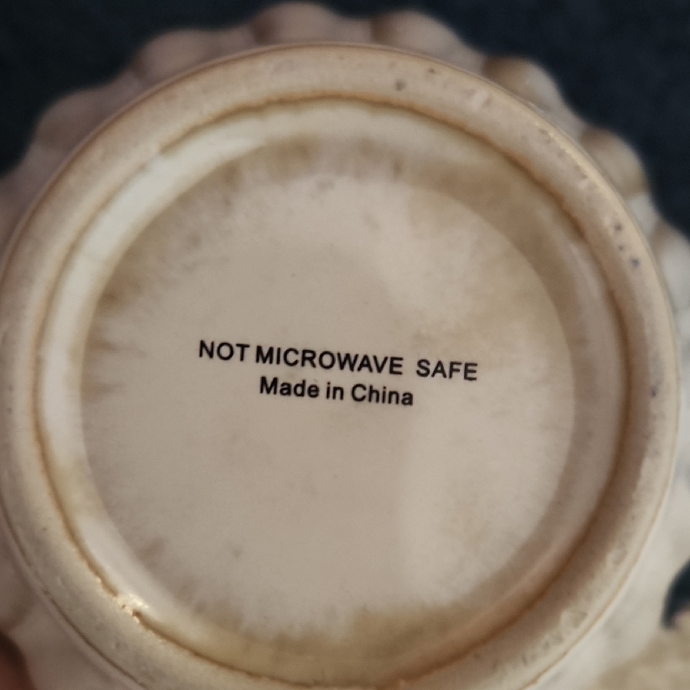 Elegant Cream Mug with Silver Handle - Picture 5 of 17